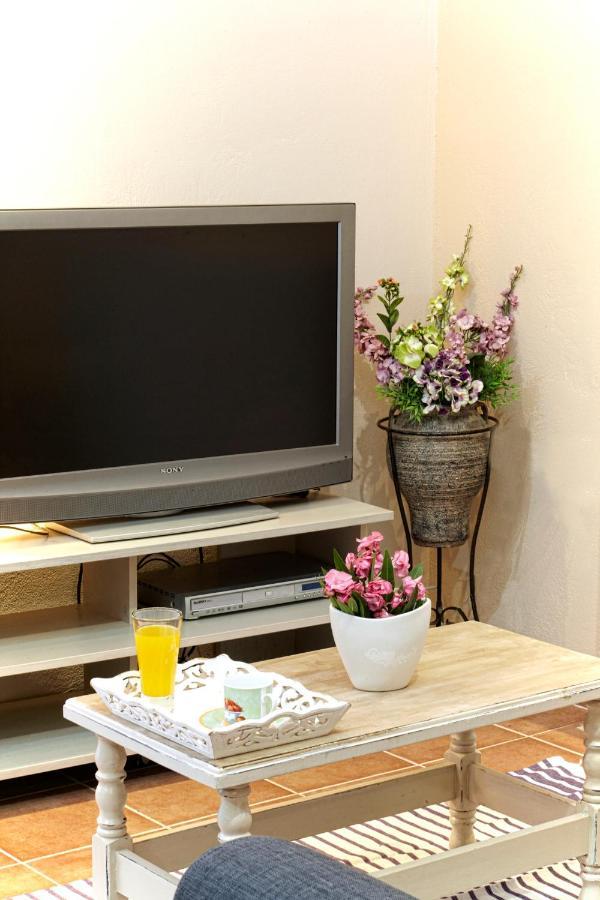 Bella View Apartment Skiathos Town Luaran gambar